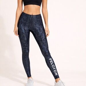 Peloton x WITH Metallic Space Dye Leggings Blue Silver Size M High Rise